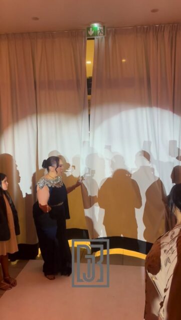 Magnifique entrée 🇩🇿🇹🇳 de nos mariées Y&R by @djraions #djraions #luxurywedding #mariage #weddingday #mariagealgerien #mariagetunisien #mariagemarocain #bride #chaoui #fergani #algeria #tunisia